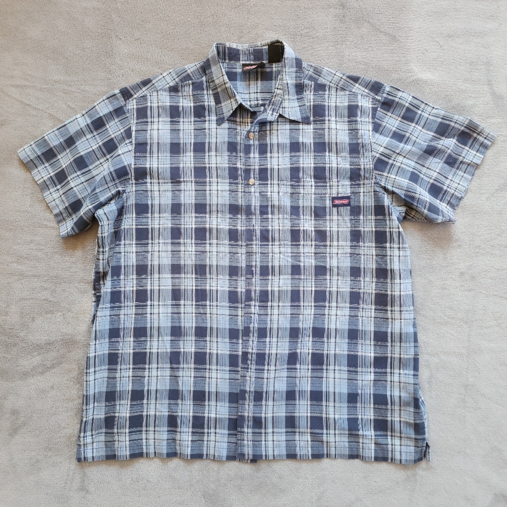 Dickies Blue Plaid Short Sleeve Collared Button Down Men's Lightweight Shirt